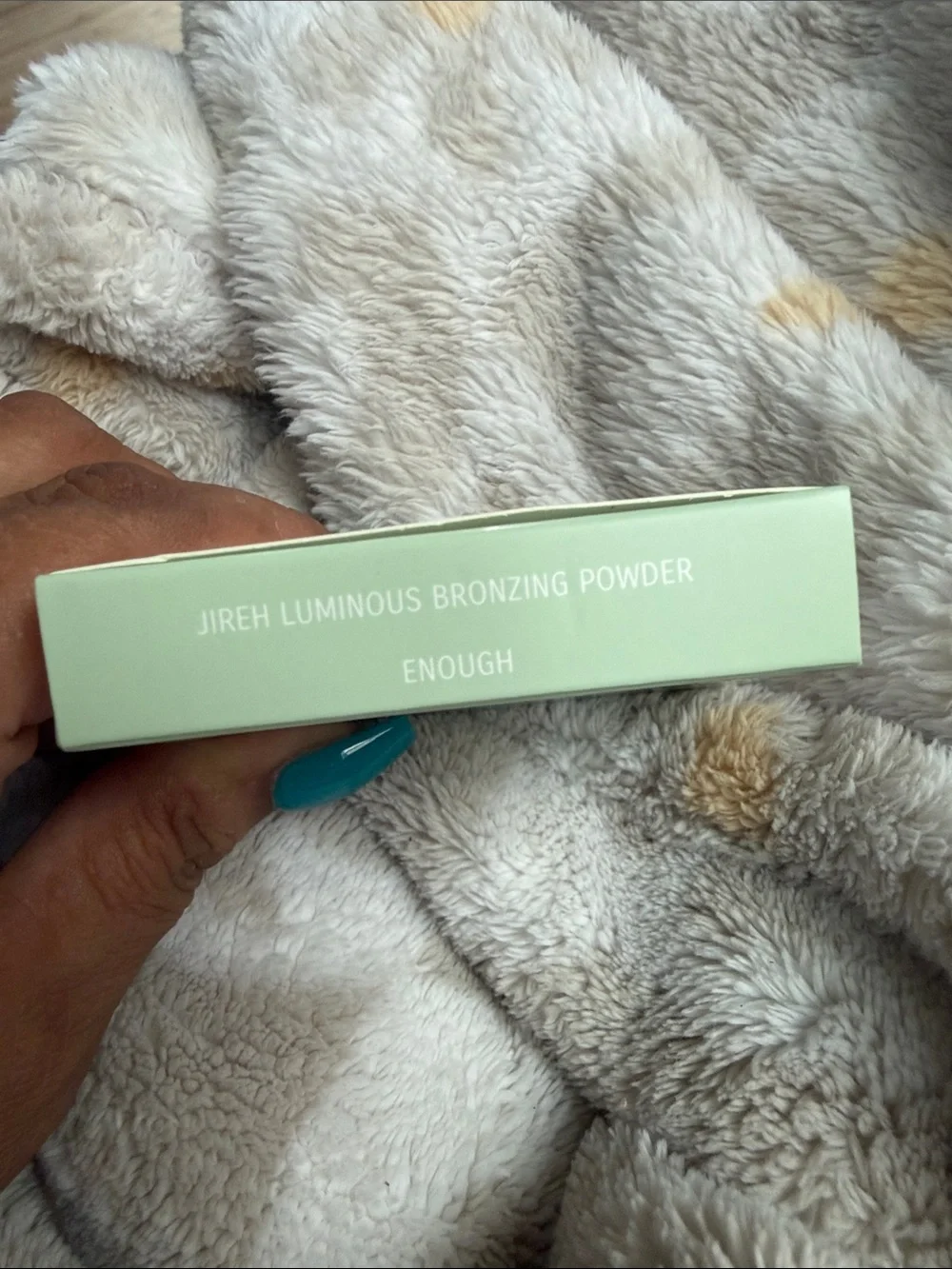 YC Collection Jireh Luminous Bronzing Powder - Mint Green Compact